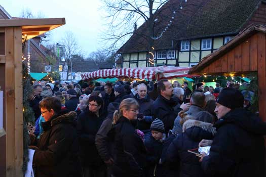 Ilten feiert wieder seinen Weihnachtsmarkt