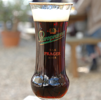 Kirchens Biergarten in Dolgen