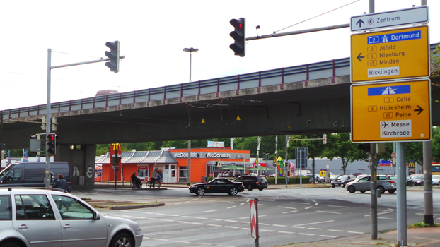 B 65 droht LKW-Fahrverbot über die Brücke Hildesheimer Straße