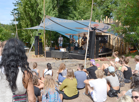 Zum fünften Mal gemeinsam beim SNNTG Festival in Wehmingen feiern