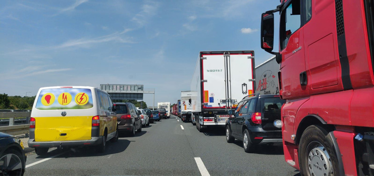 ADAC Verkehrsprognose zum Herbstferienstart in Niedersachsen