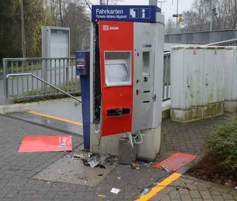 Nach Automaten-Sprengungen: kein Ticketkauf mit Bargeld an oberirdischen Haltestellen der üstra