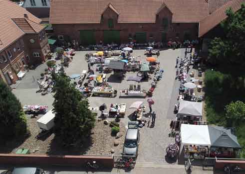 Hofflohmarkt auf dem Hof Falkenhagen in Sehnde