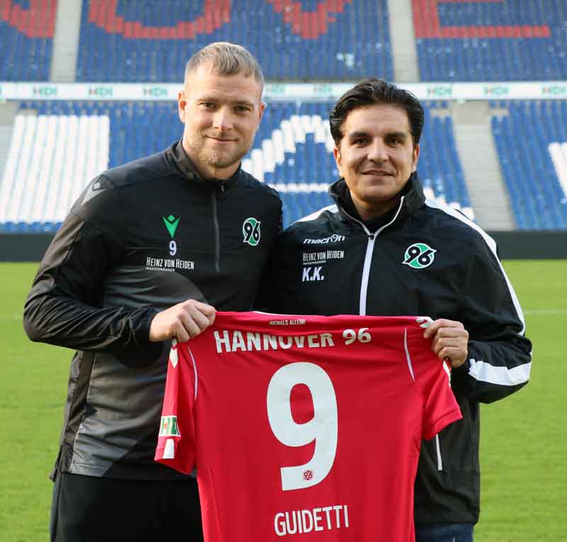 John Guidetti / Waarom John Guidetti voor een belangrijke keuze in zijn ...