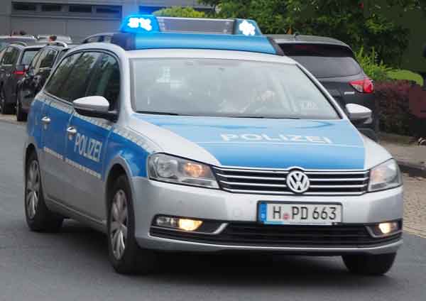 Personenwagen in Ilten beschädigt