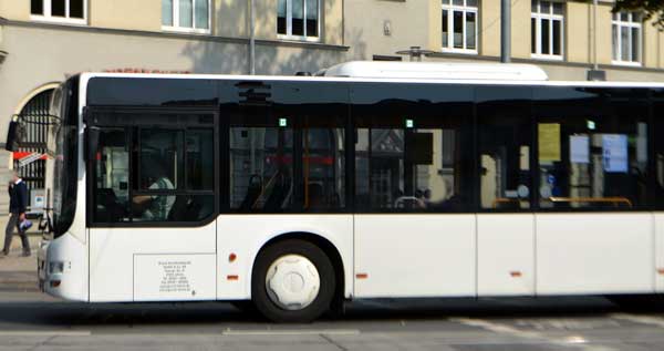 Buslinien 373, 800 mit Umleitung im Bereich Kleiner Hillen