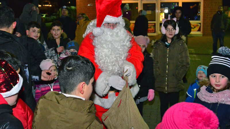 Weihnachtsmann auf Tour durch Sehnde