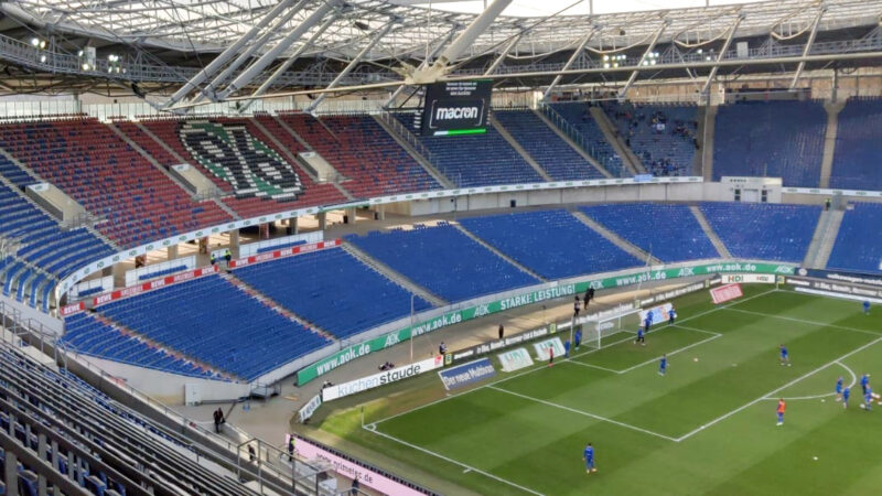 Familien-Ticket-Angebot für das Spiel Hannover 96 – SV Wehen-Wiesbaden