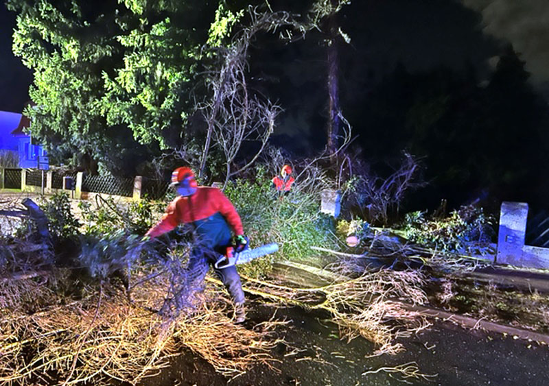 Sturmtief „Ylenia“ verursacht mehrere Feuerwehreinsätze in Lehrte