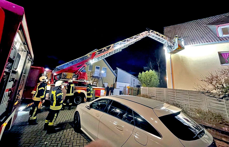 Stadtfeuerwehr Sehnde schließt Einsätze zum Sturmtief „Zeynep“ ab – Autofahrer ignoriert Sperrung