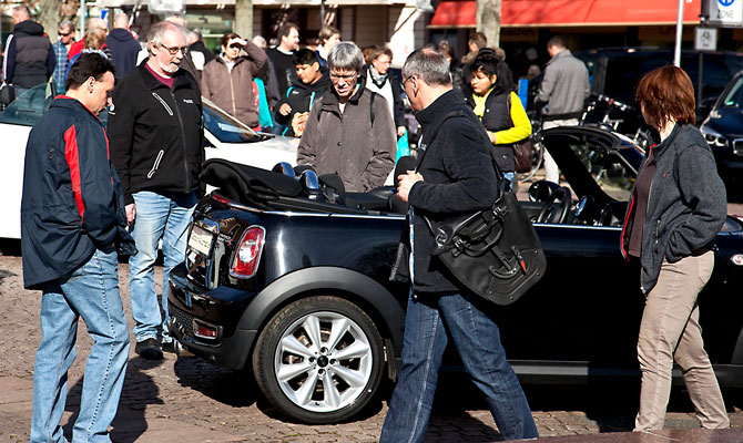 Verkaufsoffener Sonntag mit Auto-Frühling und umfangreichem Beiprogramm