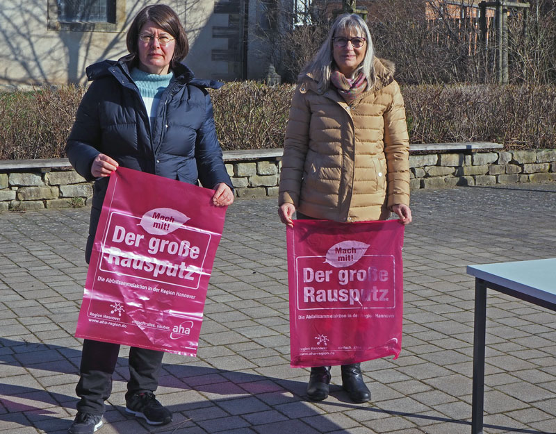 Müllsammeln in Wehmingen mit kuriosen „Fundstücken“