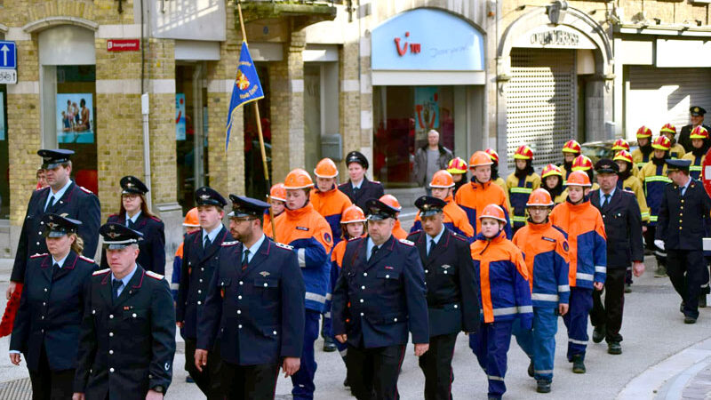 Jugendfeuerwehr Lehrte besucht nach 30 Jahren die Partnerstadt Ypern