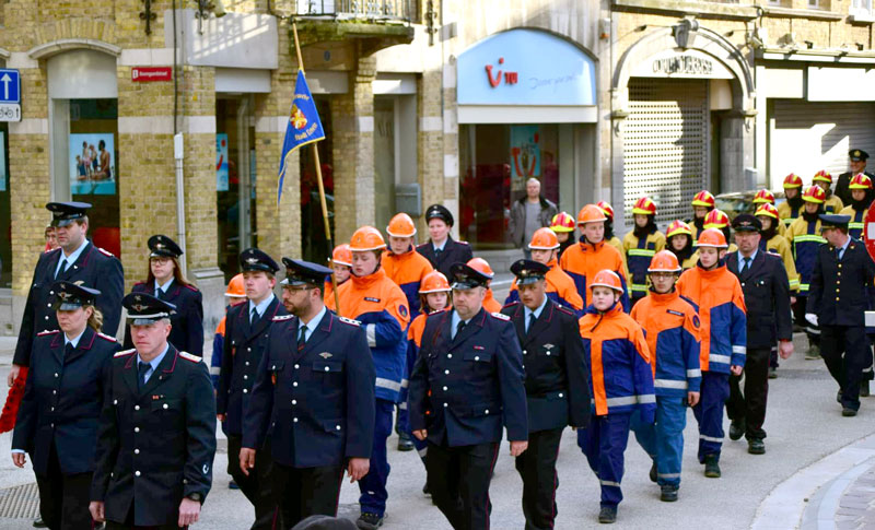 Jugendfeuerwehr Lehrte besucht nach 30 Jahren die Partnerstadt Ypern