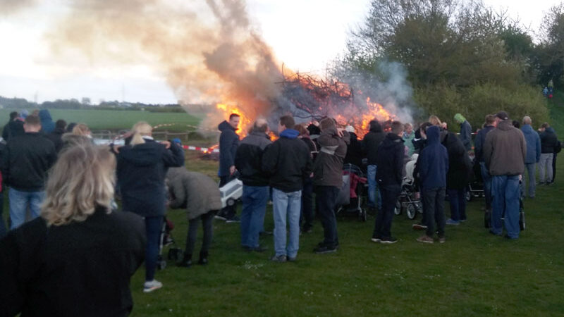 Auch Ilten bekommt sein Osterfeuer