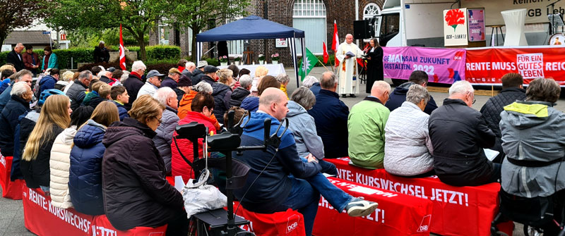 Mehr als 500 Teilnehmer bei DGB Maifeier auf Lehrter Rathausplatz