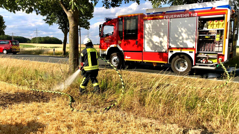 Kleines Feuer bei Müllingen zügig gelöscht