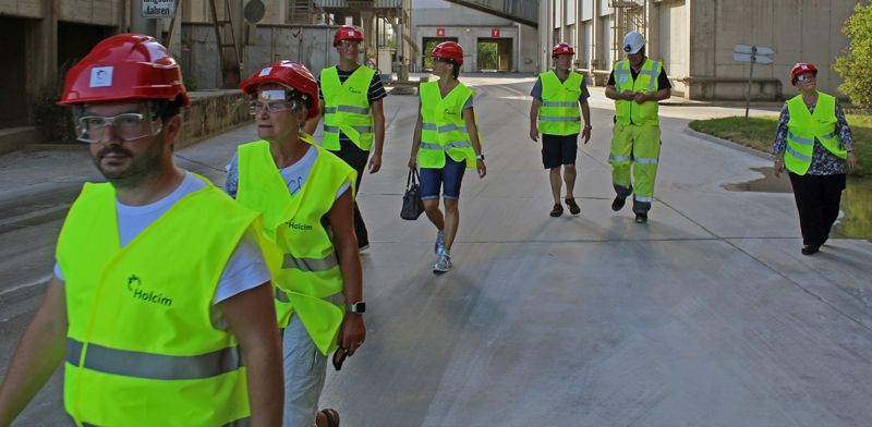 SPD Sehnde besucht Holcim in Höver auf der Sommertour