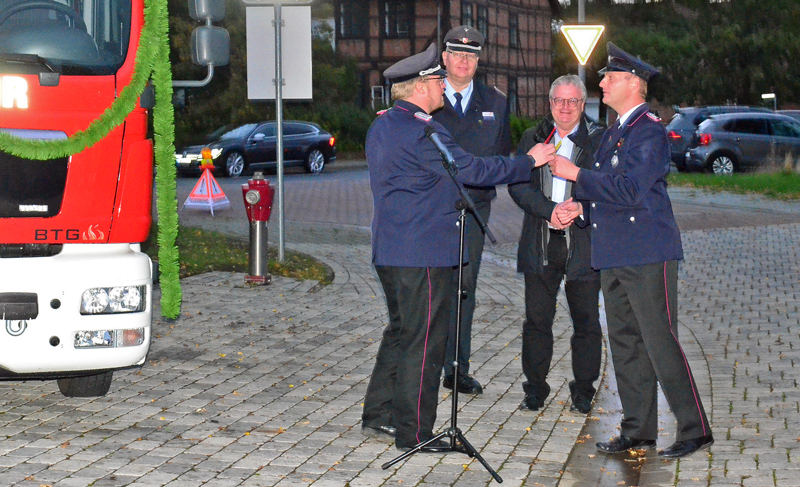 Feuerwehrfahrzeug TSF (W) in Bilm übergeben