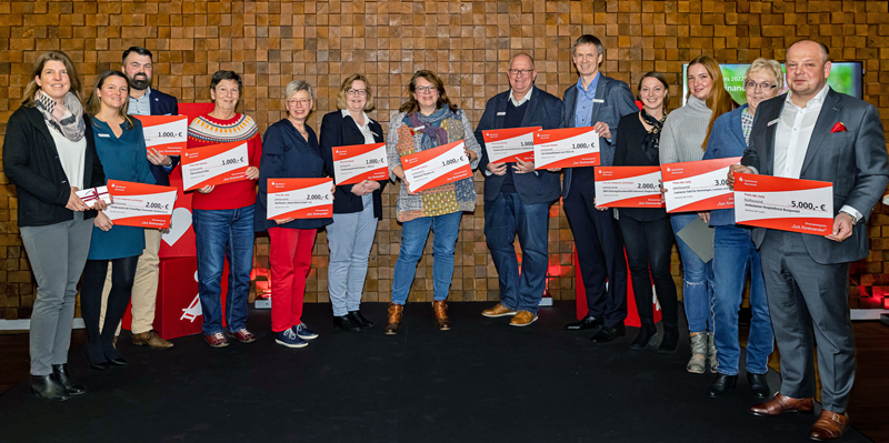 Sparkasse Hannover belohnt starkes Engagement ihrer Beschäftigten