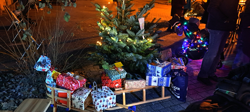 Höverscher „Weihnachtswunschbaum“ lässt Kinderaugen strahlen