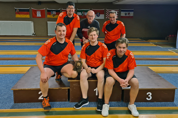 SG VHK Hameln/KV Springe 52 stößt Tor zum Titel weit auf – Reserveteam gewinnt drei Punkte