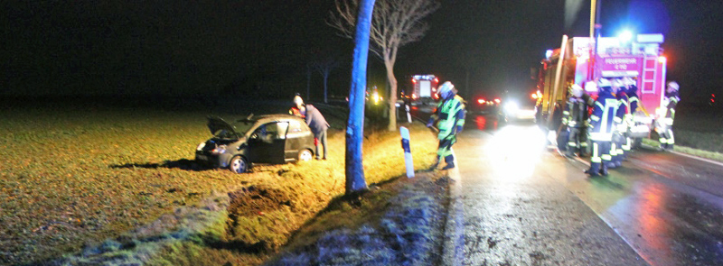 Glätteunfall auf der Kreisstraße zwischen Harber und Haimar