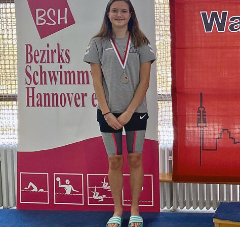 SG-Schwimmerin Sofie Lorenz knackt Uralt-Rekord – weitere Medaillen und Bestmarken