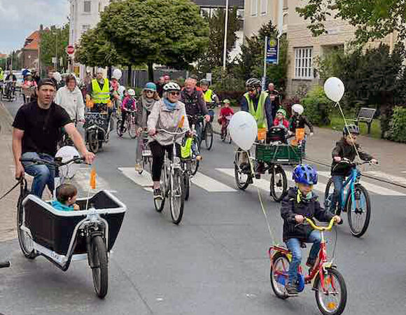 Kidical Mass Demonstration in Lehrte