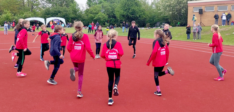 Beide U12-Staffeln aus Rethmar in Edemissen auf Platz 1