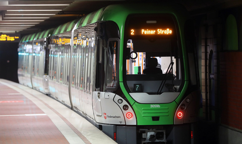 Stadtbahnlinien 1 und 2: SEV ab „Peiner Straße“ bis „Sarstedt“ und „Rethen“