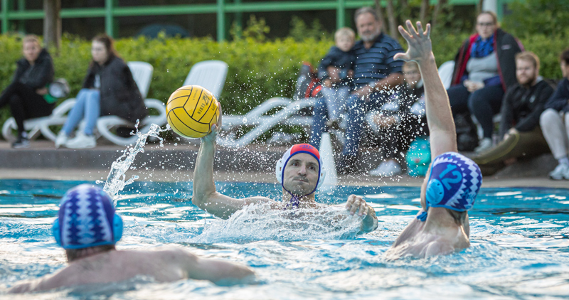 Lehrter Wasserballer legen flotten Freiwasserauftakt mit 12:5 hin