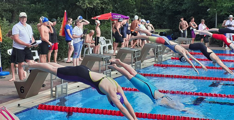 Sommerschwimmfest füllt Lehrter Freibad
