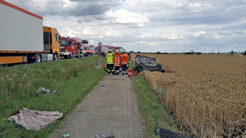 Schwerer Verkehrsunfall auf der B 65 zwischen Mehrum und Haimar