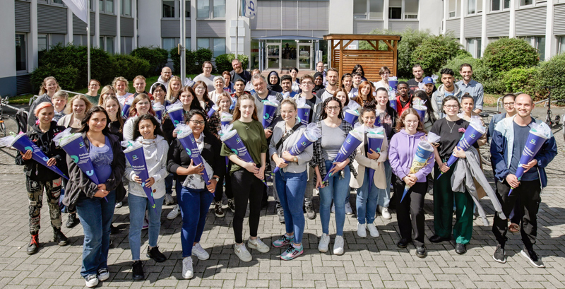 38 neue Azubis starten bei Wahrendorff – Klinikum erneut Ausbildungs-Champion