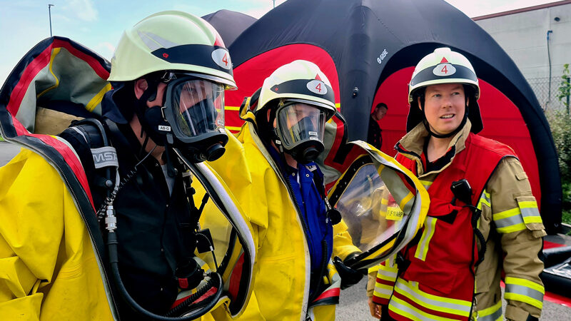 ABC-Einsatz in Sievershausen für Feuerwehren aus Lehrte, Sehnde, Burgdorf und Uetze: „Unklarer Stoffaustritt“