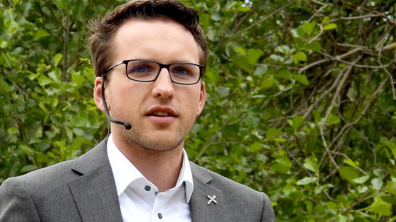 Pastor Maximilian Chmielewski wird in Ilten ins Amt eingeführt