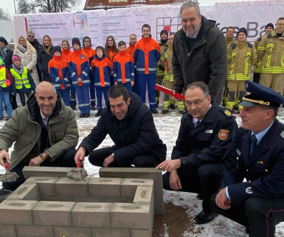 Grundsteinlegung für das neue Feuerwehrhaus der Ortsfeuerwehr Misburg