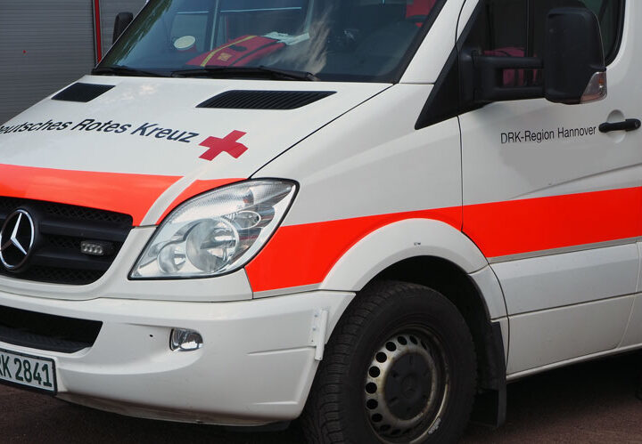 Betriebsunfall in einer Lagerhalle in Lehrte
