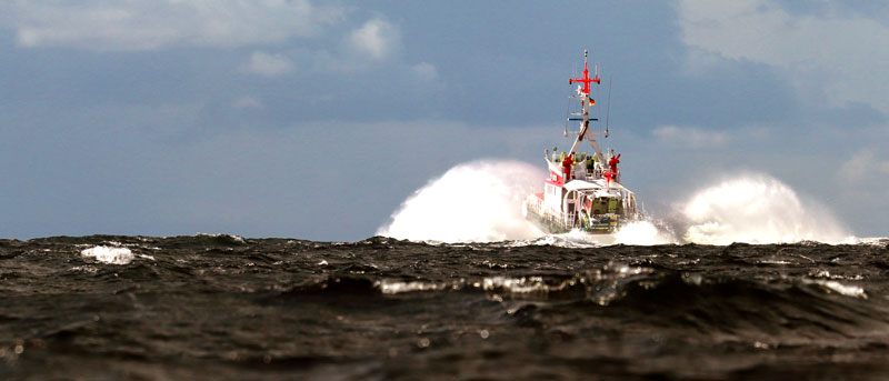Seenotretter für verletzten Seemann im Einsatz