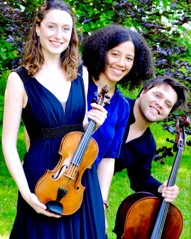 Wiener Klassik in der Iltener Barockkirche mit Trio Cassia