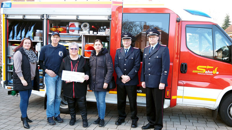 Geld aus der Wehminger Weiberfastnacht für Löschnägel