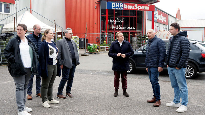 MdB Tilman Kuban besucht BHS in Sehnde