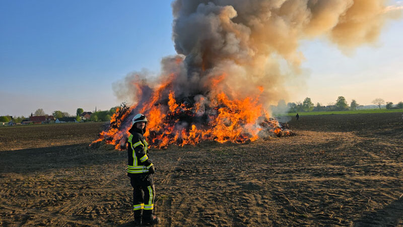 Osterfeuer in Wassel: ein Erfolg für die Gemeinschaft