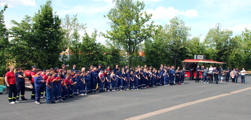 Älteste Jugendfeuerwehr im Stadtgebiet Sehnde feiert Jubiläum