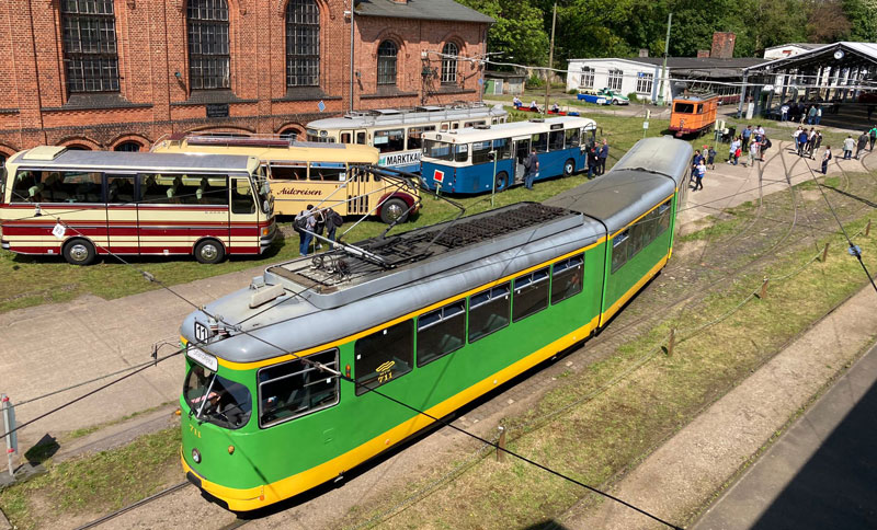 Bus trifft Straßenbahn: Bustreffen 2025 im Hannoverschen Straßenbahn-Museum
