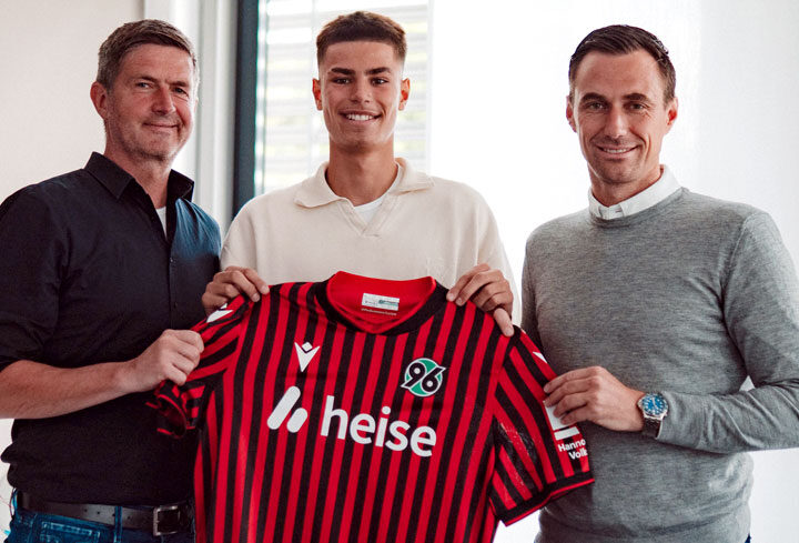 96-Akademie-Spieler erhält Vertrag mit Profi-Perspektive: Taycan Kurt bleibt bei Hannover 96