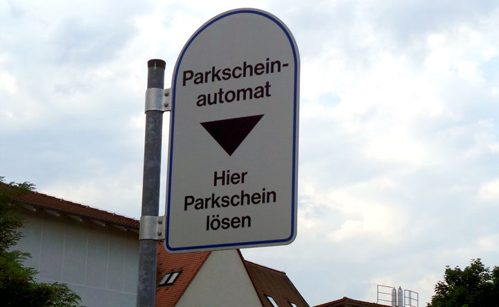 Polizei und Landeshauptstadt warnen vor Betrugsmasche an Parkautomaten in Hannover