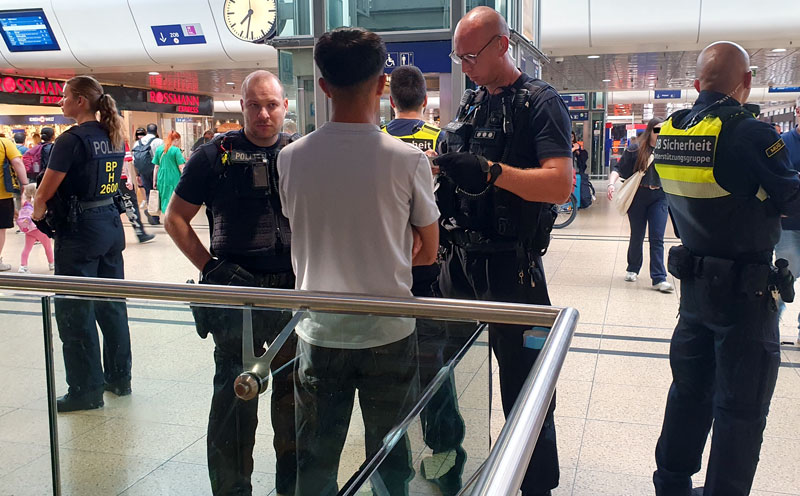 Großeinsatz am Hauptbahnhof Hannover: Zahlreiche gefährliche Gegenstände gefunden