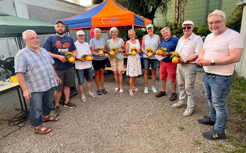 Siegerehrung beim Grillabend des ADFC Lehrte/Sehnde bei hohen Temperaturen